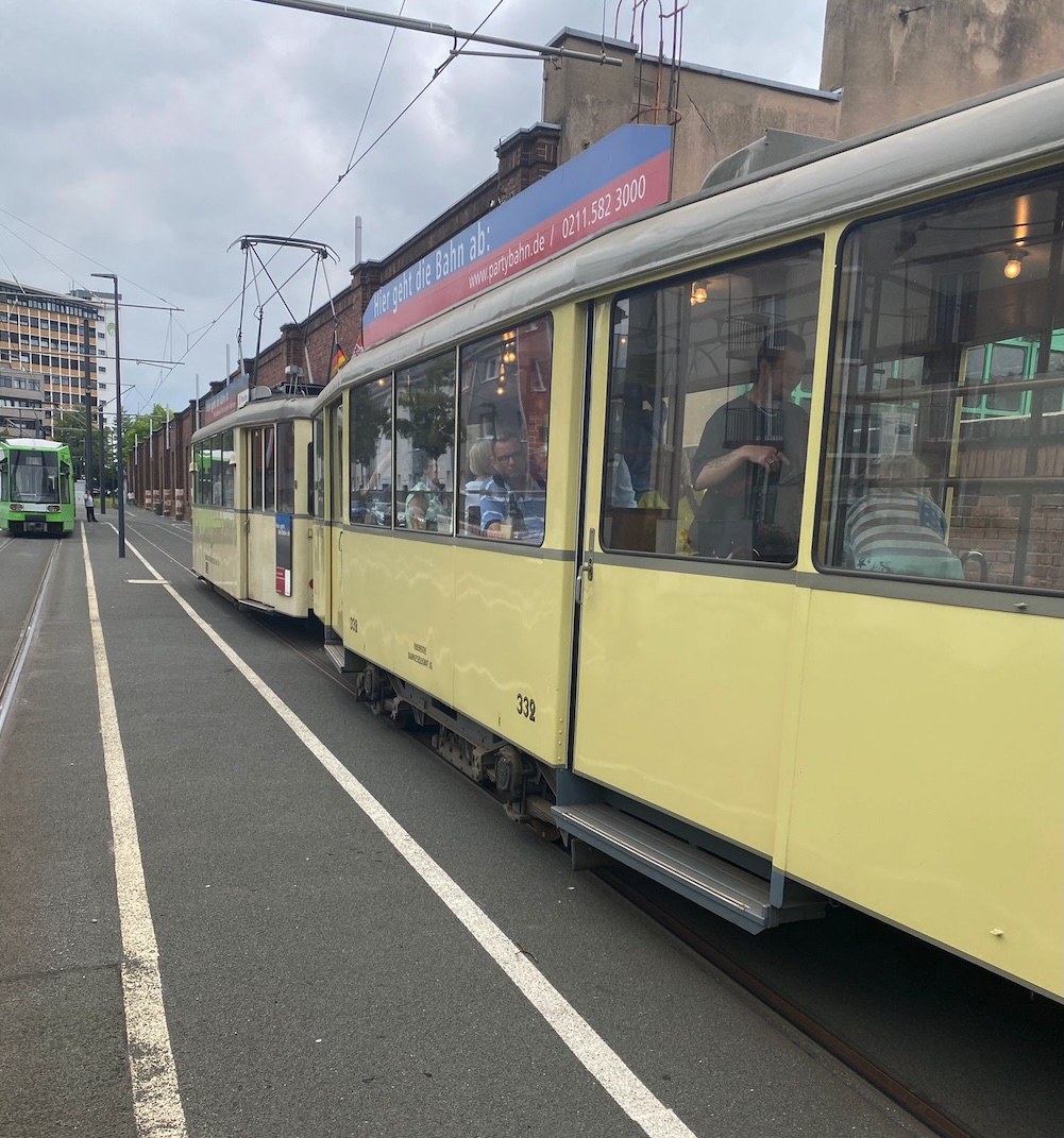 Und los geht es in Richtung Uni Ost